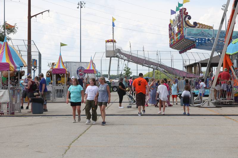 Photos Shorewood Crossroads Festival Shaw Local