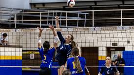 Joliet Central can’t overcome early mishaps in loss to Lisle