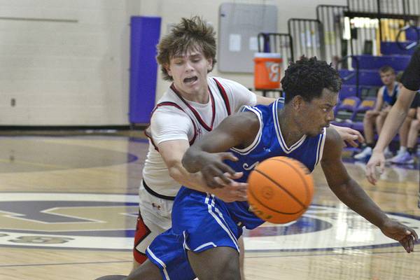 Hall holds off late Newark run to open season with win in Hardwood Tip-Off