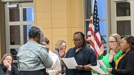 New Oswego School Board members take their seats