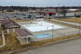 Photos: City of Mendota closing pool this summer for repairs