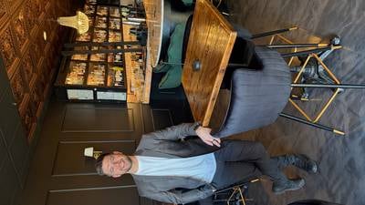 Shorewood cocktail lounge swaps speakeasy vibes for Victorian elegance and more martinis