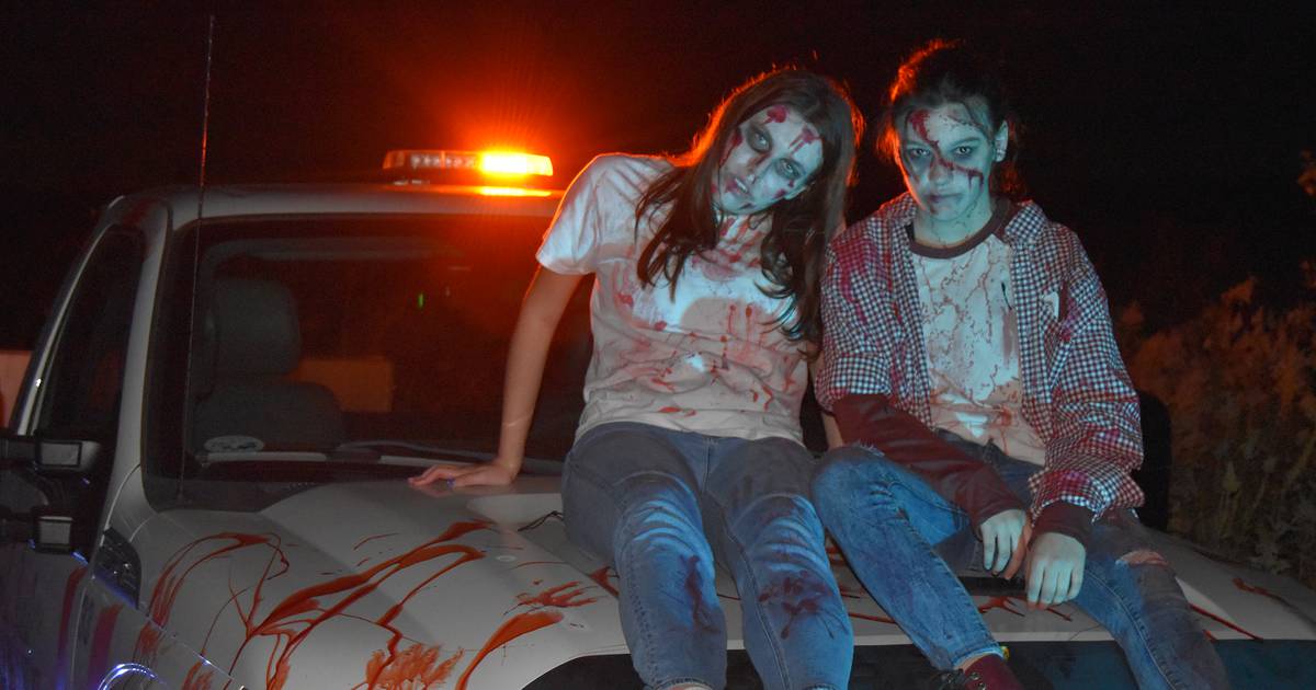 Haunted hayrides and Halloween craft show in Will County