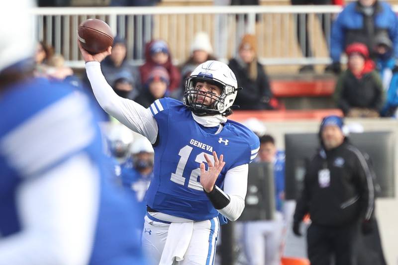 Geneva’s Anthony Chahino passes against East St. Louis in the Class 6A state championship on Saturday, Nov. 30, 2024 in Normal.