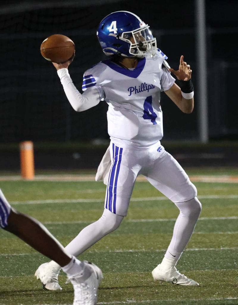 Phillips' Cordell Lee throws a pass Friday, Sept. 5, 2025, during their game at DeKalb High School.