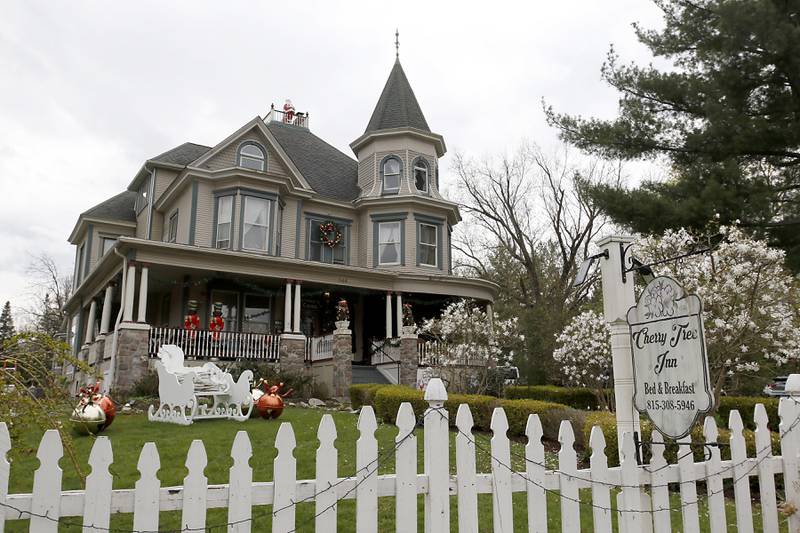 The Cherry Tree Inn on Friday, April 25, 20205, as the  “Exes of Christmas Past,” is filmed at the inn in Woodstock.