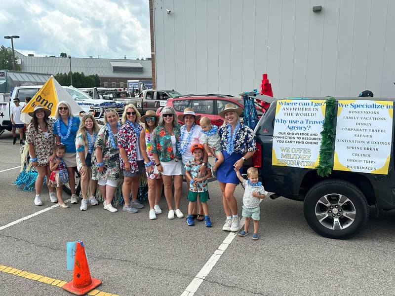 Crystal Lake Travel - Best Places to Vacation in the Summer