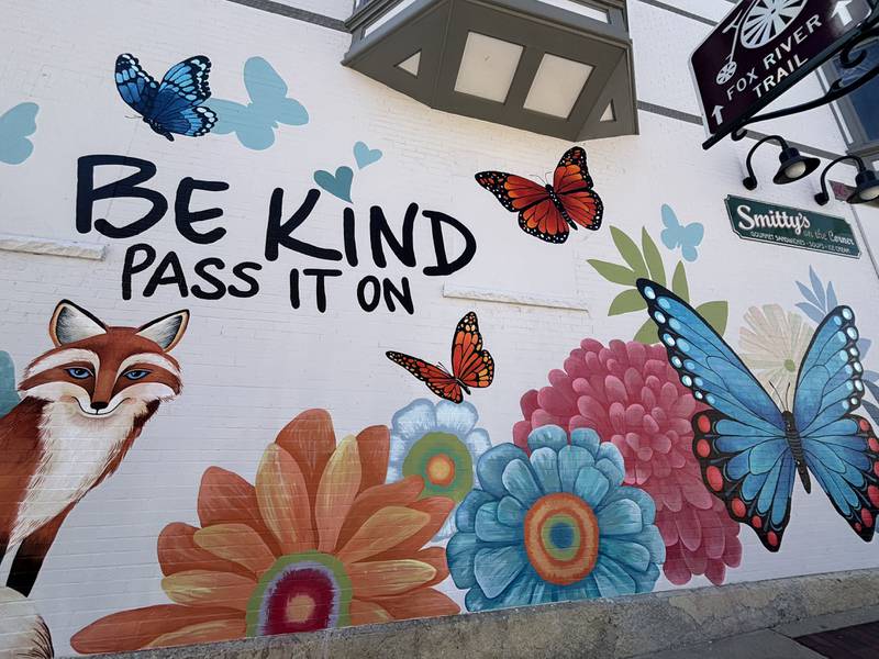 The mural located on the east side of Smitty’s sandwich shop is now completed. Kendall's Kindness commissioned the piece.