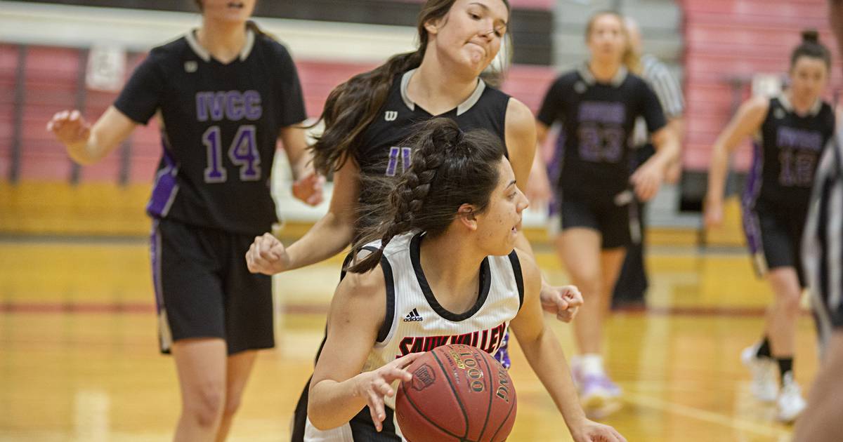 Photos SVCC vs IVCC women's basketball Shaw Local