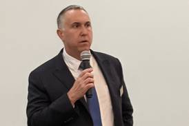 Kendall County State’s Attorney seeks to disqualify Yorkville alderman from representing former parks director