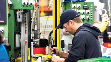 Wahl Clipper to cut Sterling workforce by 20%: company officials