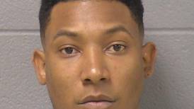 Man accused of selling fake grenades during Will County undercover operation