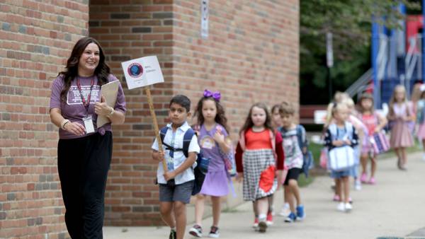 Here’s how to sign up for preschool, kindergarten in St. Charles 303