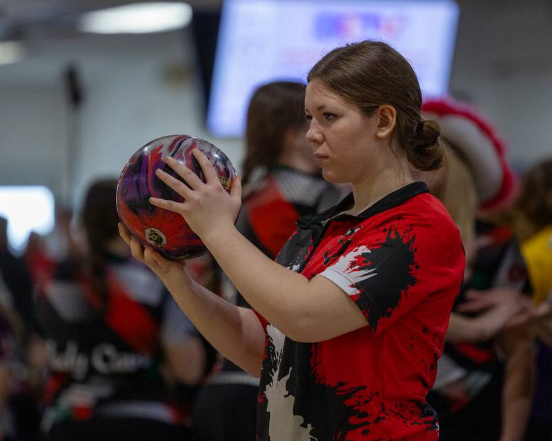 Ava Diaz of Hall looks down lane before bowling ball at the L-P Cavalier Classic on Saturday, December 20, 2025 at Super Bowl in Peru.