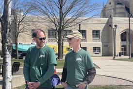 NIU educators rally students to help lobby state lawmakers for college funding: ‘It’s a major problem’