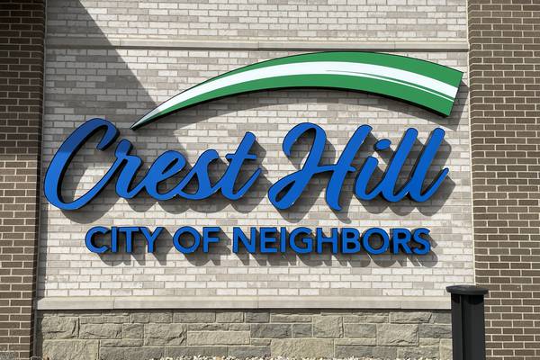 Crest Hill police, Chaney-Monge and Richland schools look to start school resource officer program