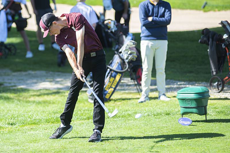 Morris’ Joey Lanahan tees off on no. 15 at Emerald Hill in Sterling for the Class AA IHSA sectional golf meet.