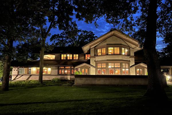 B. Harley Bradley House in Kankakee home to Ikebana Society Floral Art Show