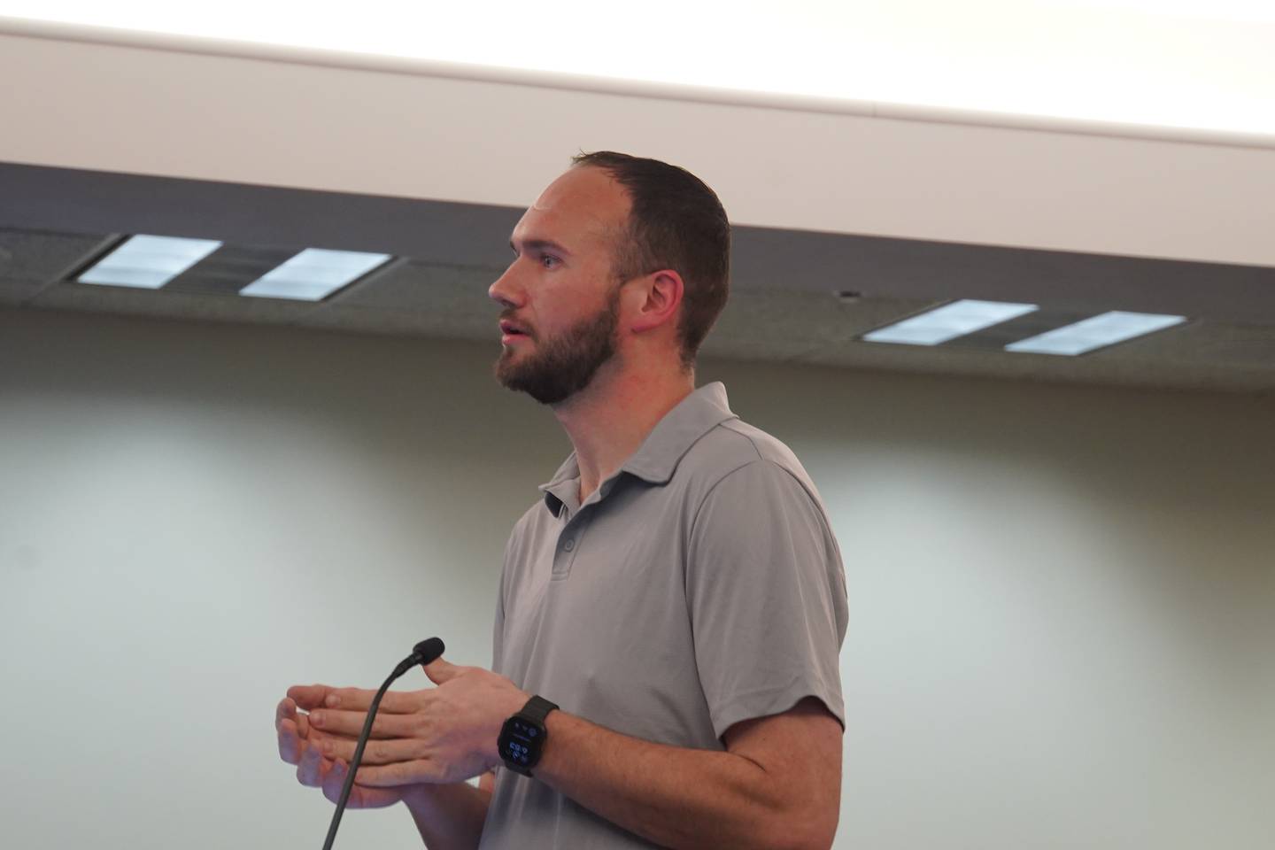 Rochelle Municipal Utilities Superintendent of Electric Operations Blake Toliver speaks at the Monday, April 13 meeting of the Rochelle city council.