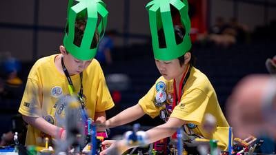 NIU seeks volunteers for robotics tech championship event in March