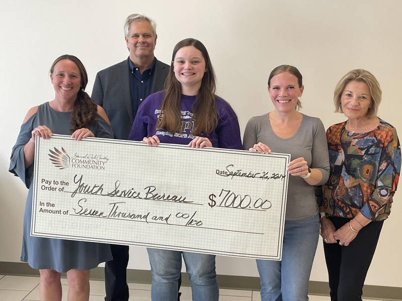 Youth Service Bureau of Illinois Valley also received $7,000 from the RTFT 5K for its program offering financial assistance to individuals in need of mental health services. Pictured are YSB Treatment Director Jen Bauer, YSB Executive Director Sam Tenuto, RTFT leader Emily Hardee, RTFT’s Katie Fleming and Starved Rock Country Community Foundation co-founder Pamela Beckett.