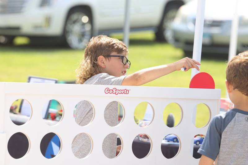 Photos Shorewood Crossroads Festival Shaw Local