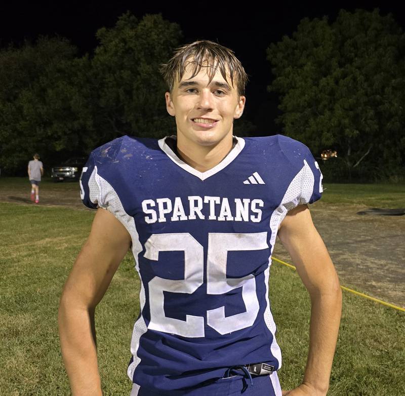 Ridgewood senior tailback Roy Sandberg