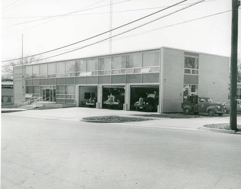 The new Sycamore Municipal Building shown at the time of the open house for the dedication of the building in May 1958.