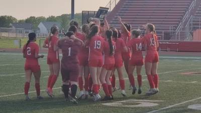 Girls soccer: Grace Helzer, Huntley offense power past DeKalb for regional title