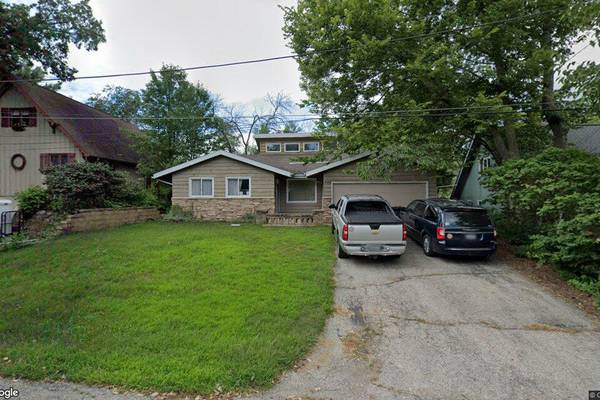Single-family home in McHenry sells for $420,000