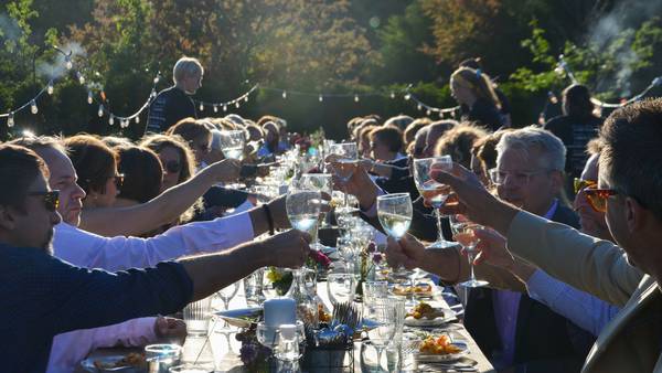 Farm dinner, beer garden events and live music continue at Cantigny in Wheaton