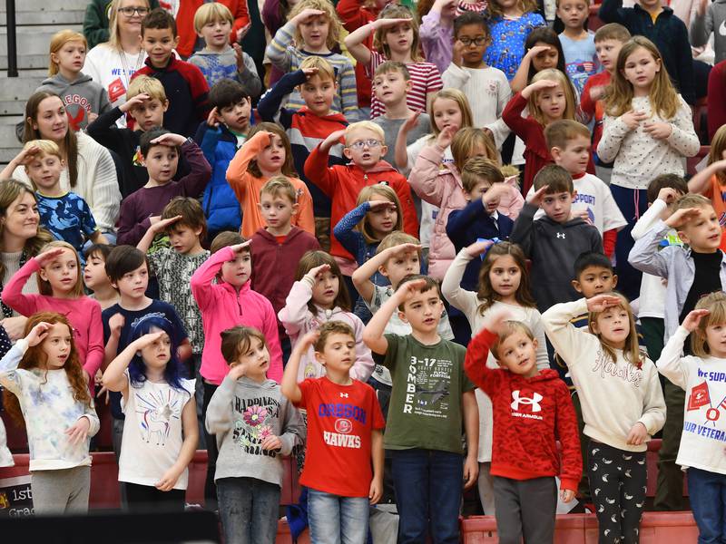 Oregon School District, VFW pay tribute to veterans