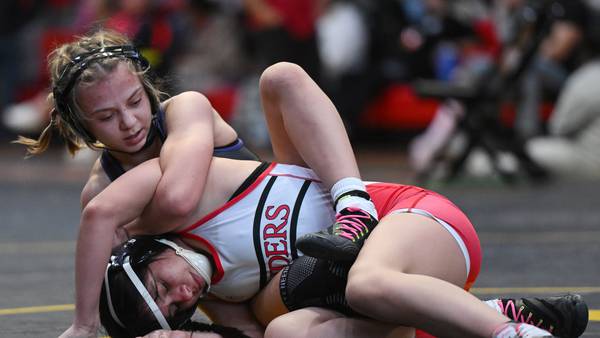 From freestyle to folkstyle, Hampshire’s Amelia Nidelea-Polanin pushing for state wrestling title