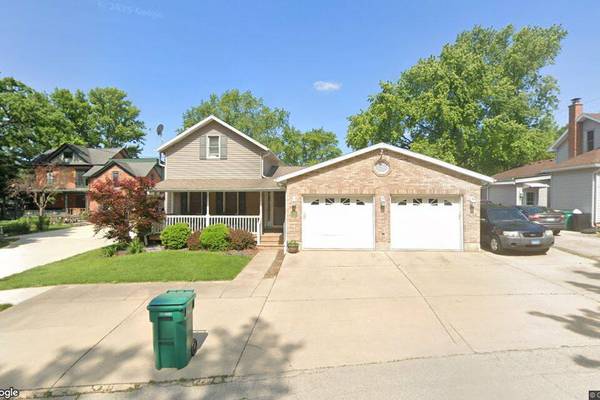 Single-family home built in 1875 sells for $190,000 in Marseilles