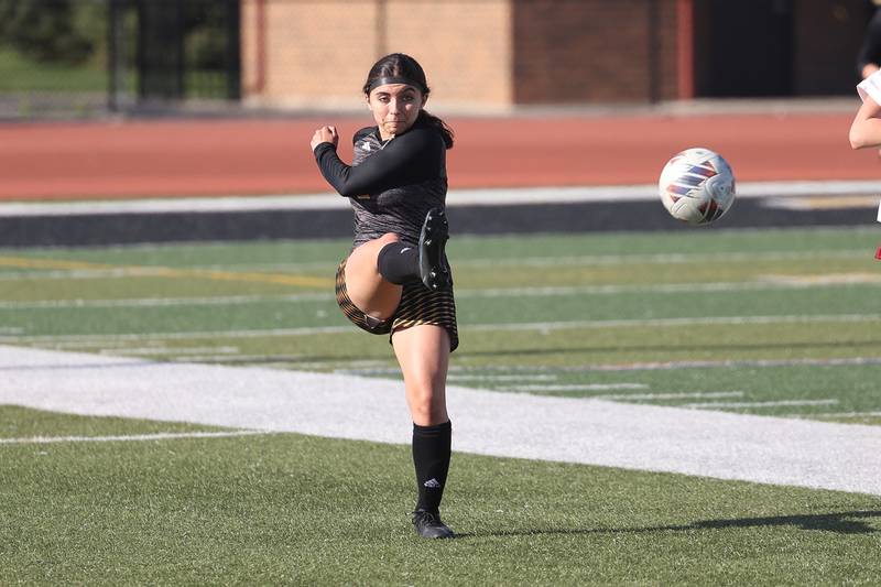 Joliet West’s Asia Kocheva makes a long pass against Plainfield North on Thursday, May 4, 2023 in Joliet.