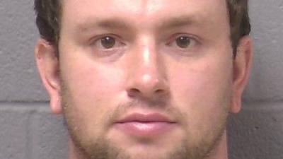 Bolingbrook man charged with possession of child sex abuse materials to remain in jail