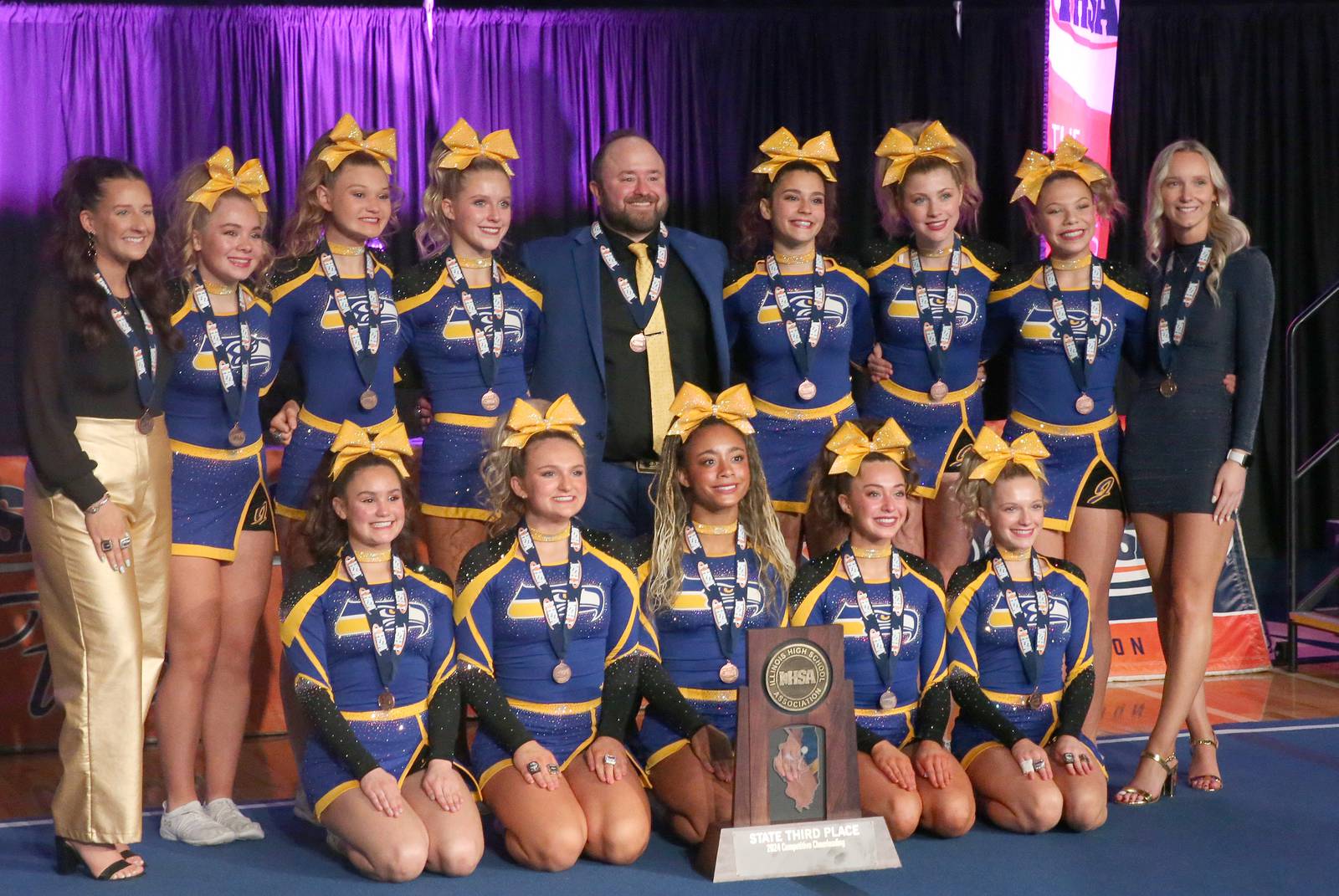 Photos IHSA State Cheerleading Competition finals Shaw Local