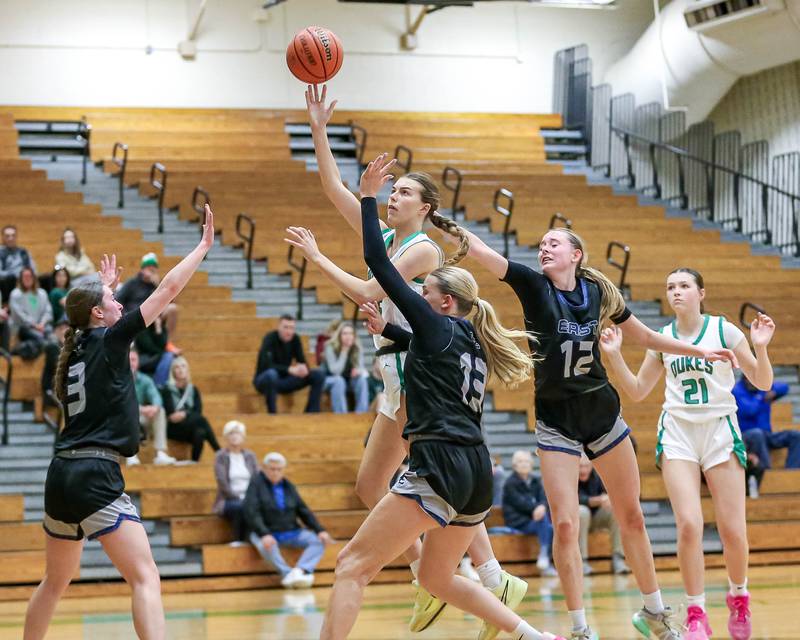 York's Avery Larma (5) puts up a shot in their York Thanksgiving Tournament game between Oswego East at York on Monday, Nov 18, 2024  in Elmurst.