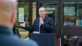 Mendota OKs extended drop-off area for Northbrook Elementary