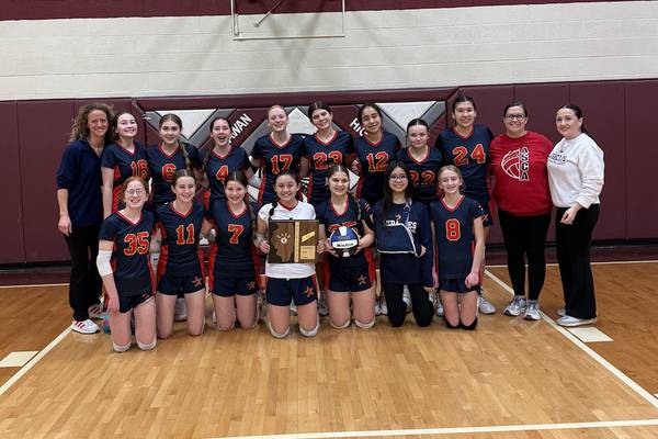 Carlo Acutis eighth grade volleyball team advances to IESA state tournament