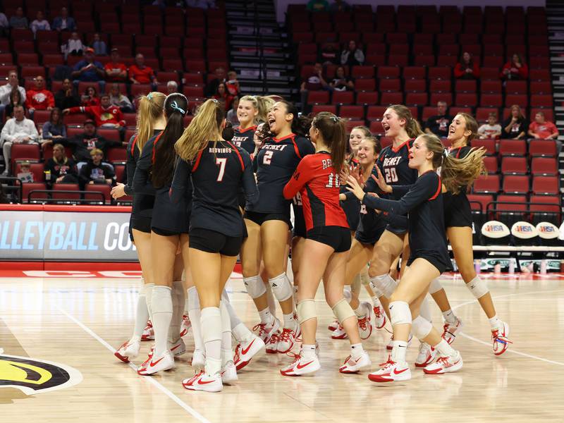 Benet advances to fourth straight state IHSA Class 4A title game with win over Lockport