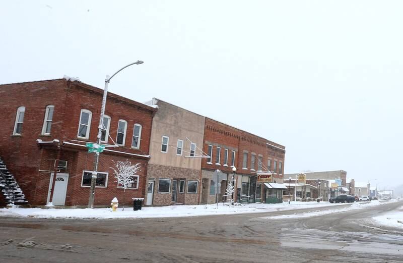 Slush and snow can be seen on Wednesday, Jan. 25, 2023 downtown Spring Valley.