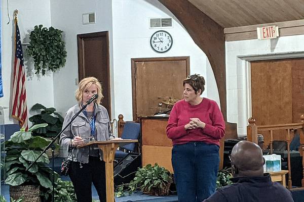 Southeast Joliet Sanitary District residents find out more about plan to have Joliet take over services