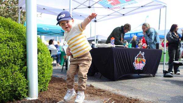 Photos: Kankakee Farmers' Market kicks off 
