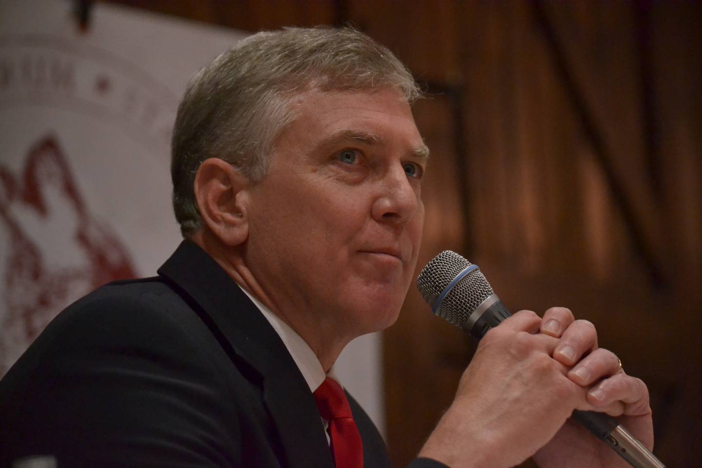 Republican congressional candidate James Marter of Oswego speaks at a debate on April 20, 2022 in Yorkville. (Alex Ortiz -- aortiz@shawmedia.com)