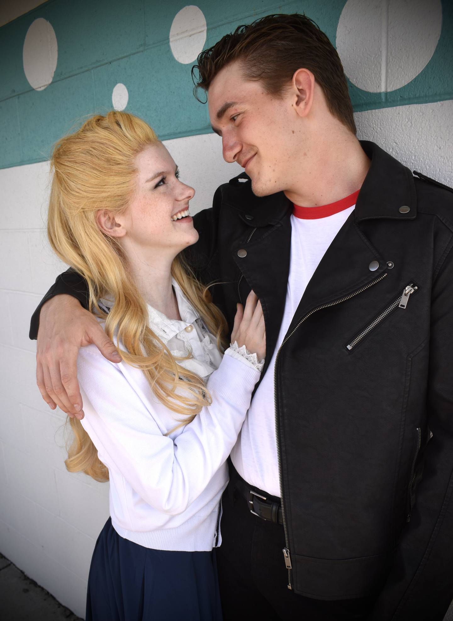 Grace Preboy (Sandy), Trevor Shingler (Danny)