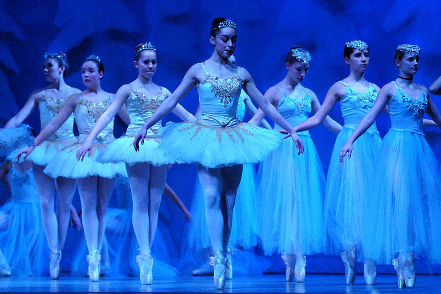 Ballerinas dance the dance of the snow queen and king during a dress rehearsal for Von Heidecke's Chicago Festival Ballet's 2007 production of "The Nutcracker" at the Rialto.