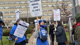 Nurses at Ascension Joliet out on strike for second day