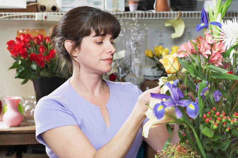 Conley Funeral Home - How To Ensure Sympathy Floral Arrangements are Delivered Correctly and On Time