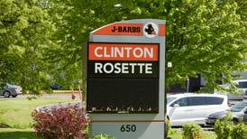 DeKalb middle school class sizes at center of District 428’s ‘Visionfor28′ 